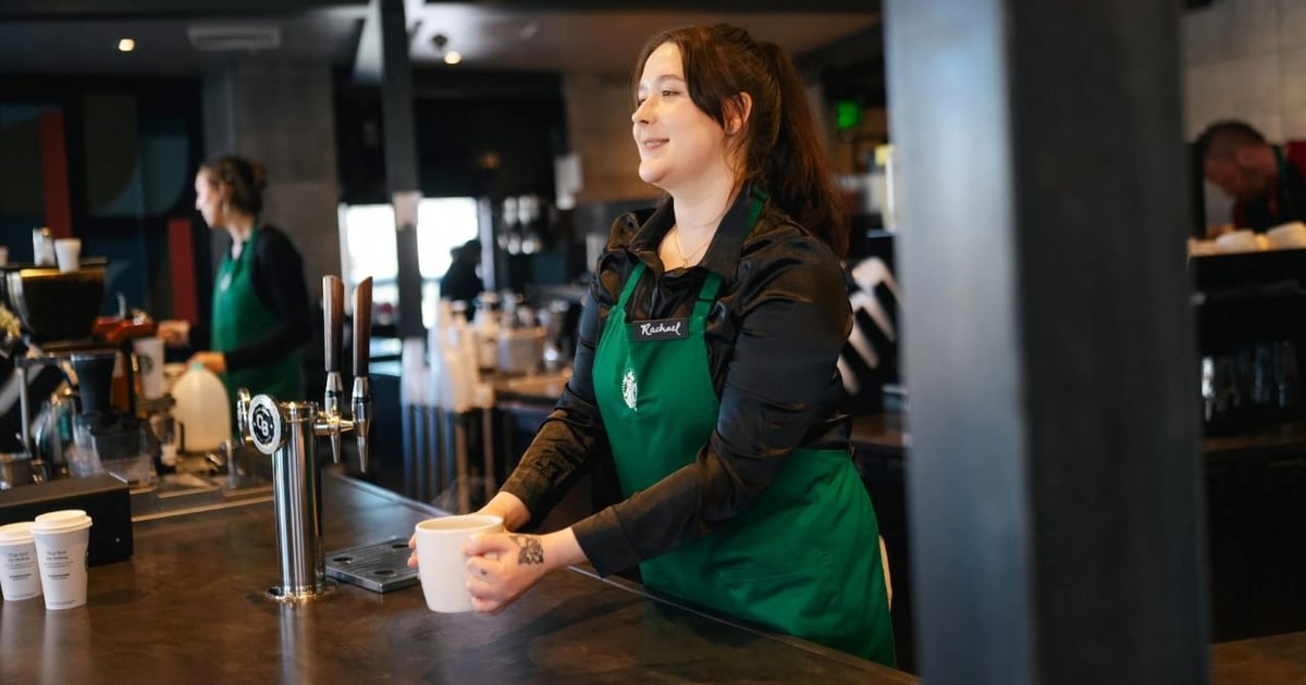 starbucks' dress code lawsuit Starbucks Lawsuit: Does Your Employer Have to Pay for Dress Code Clothing? Starbucks employees sue the company