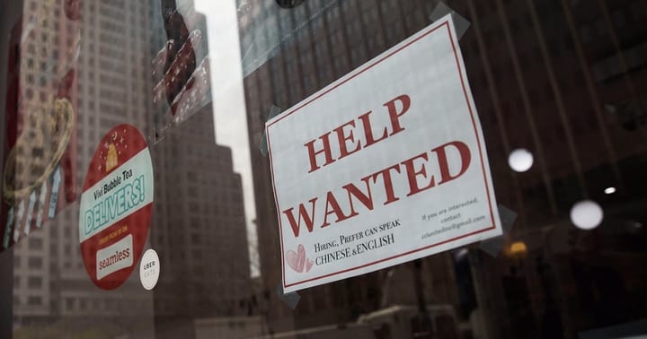 FoodWireDaily — Restaurant industry jobs declined again last month