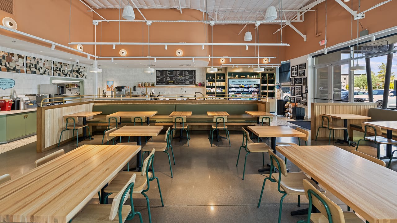 De Babel opens its second location in Scottsdale
