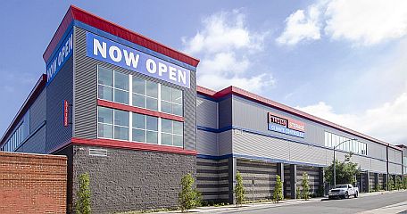 Trojan Storage Glendale CA exterior - Jordan Architects - WEB.jpg