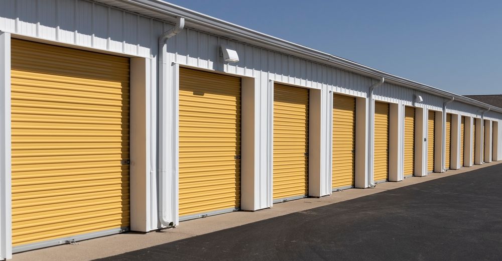 6 Tips for Maintaining Your Self Storage Unit Doors