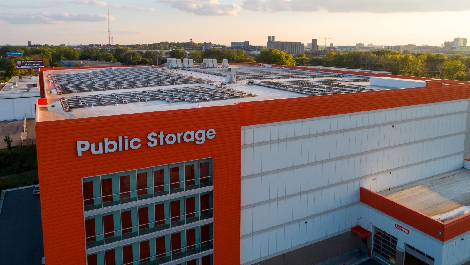 SelfStorage REIT Public Storage Completes 14 RooftopSolar Projects in