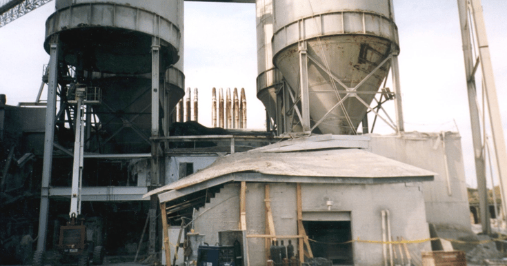 How to Reduce Safety Risks When Storing and Handling Bulk Solids