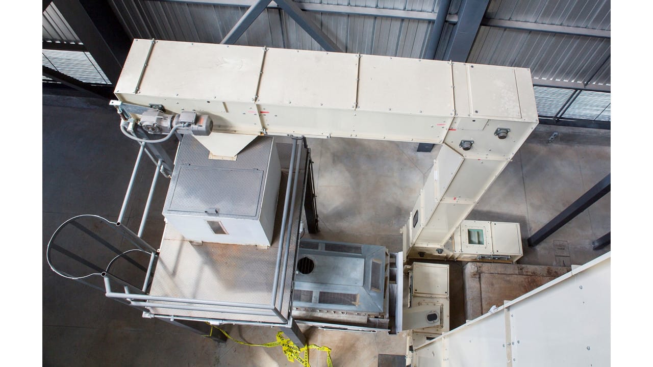 Elevating Bulk Material Handling: The Modern Role of Bucket Elevators