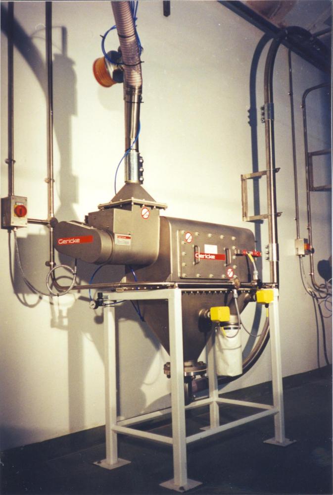 In-Line Centrifugal Sifter for Dilute Phase Pneumatic Conveying