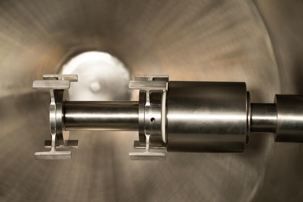 Contract Powder Blenders Optimize Production for Cosmetics, 3D Printin