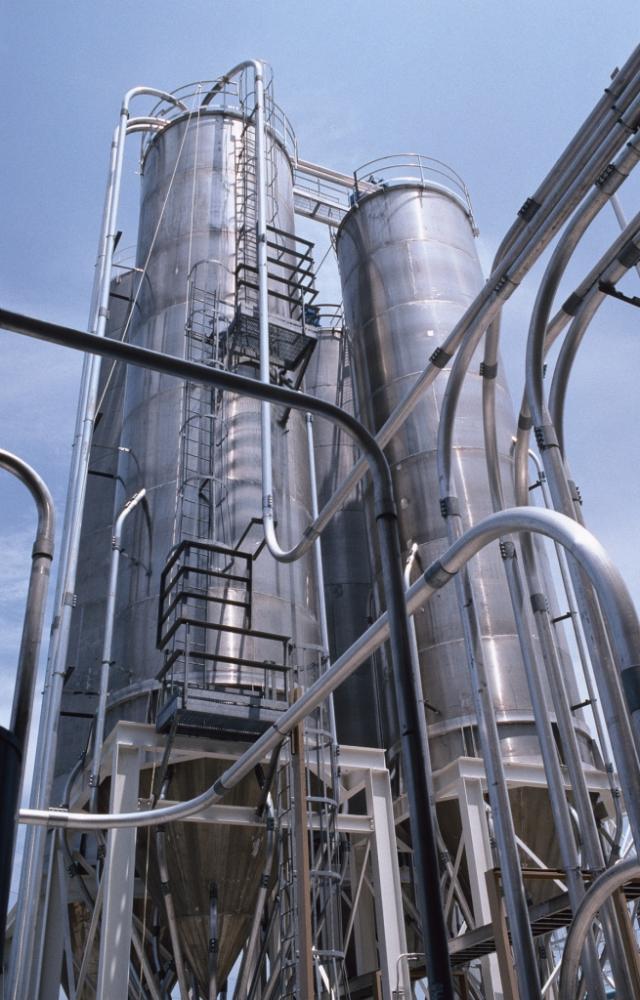 Dilute- and Dense-Phase Pneumatic Transfer Systems