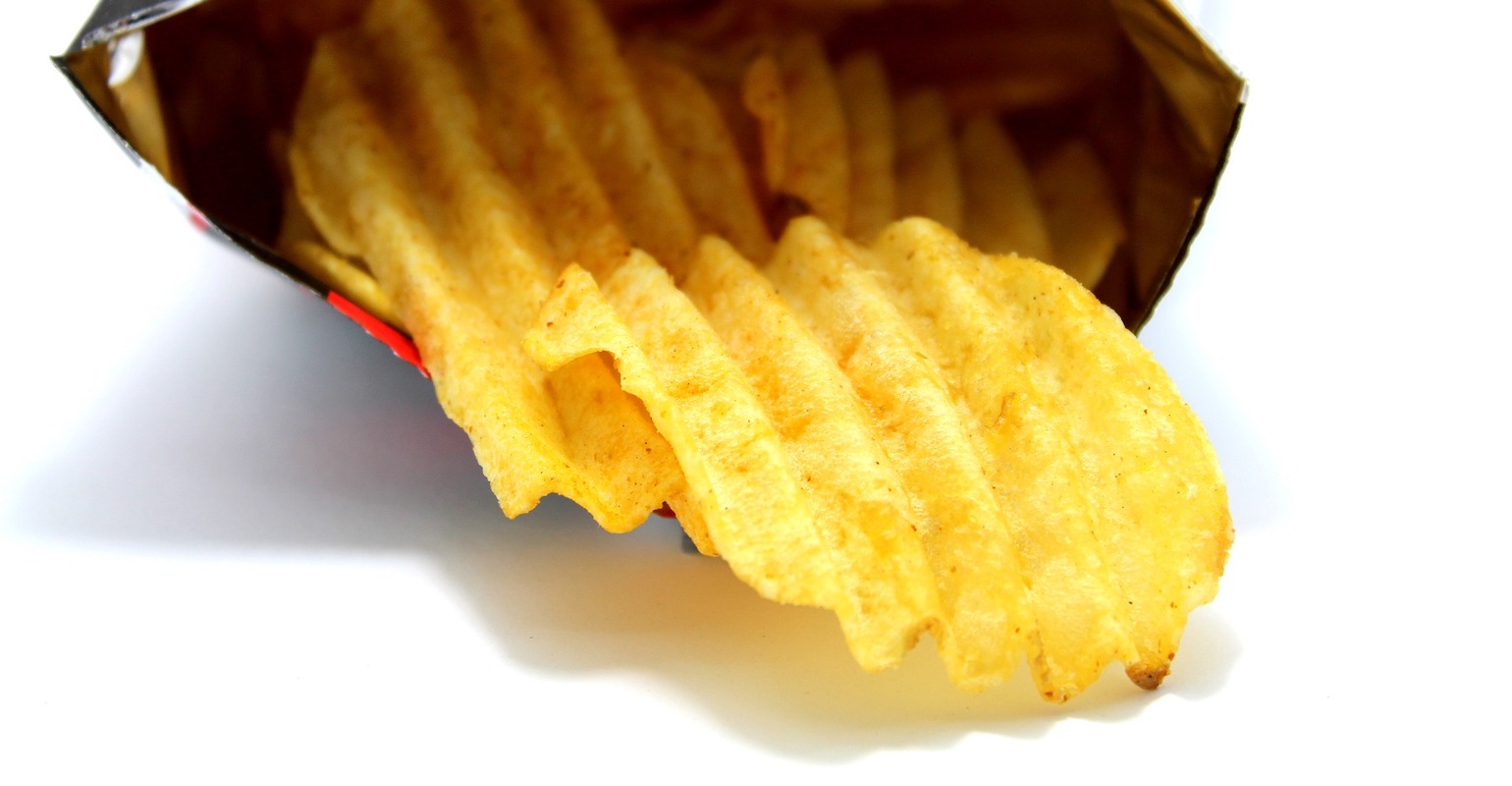 Frito-Lay Issues Voluntary Recall Of Small Number Of 'Party Size' Bags of  Ruffles Original Chips