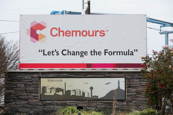 chemours_facility_sign.jpg