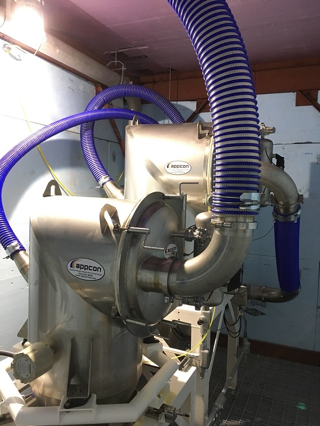 Side-Loading Filter Receiver