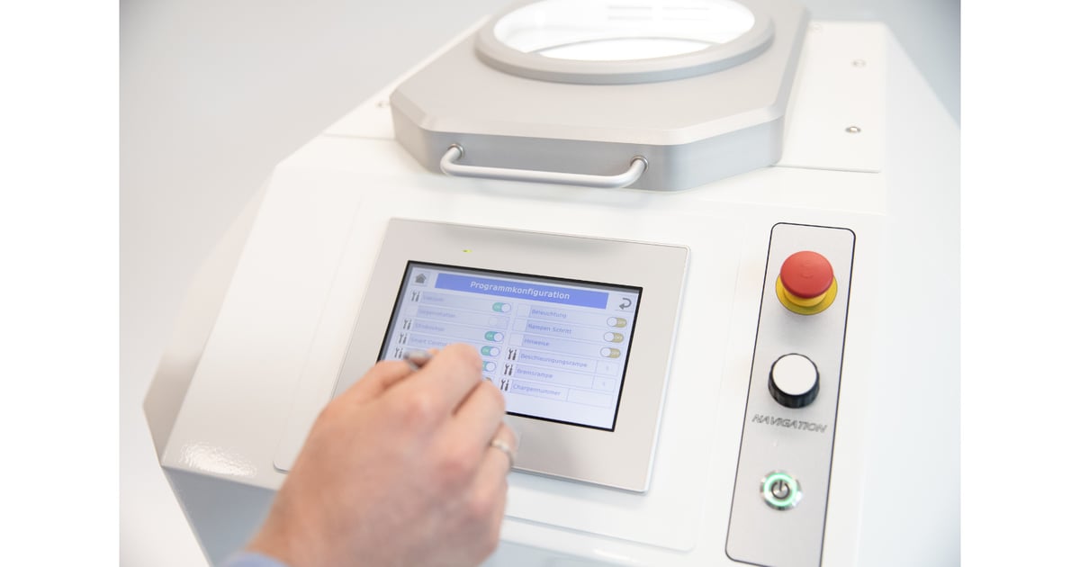 Intelligent Lab Mixer Easily Mixes Coatings