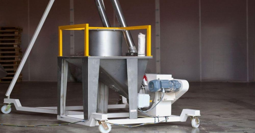 Aeromechanical Conveyors Move Sand-Like Material for Pharmaceutical Di