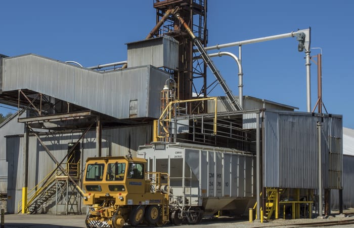 Powder & Bulk Solids