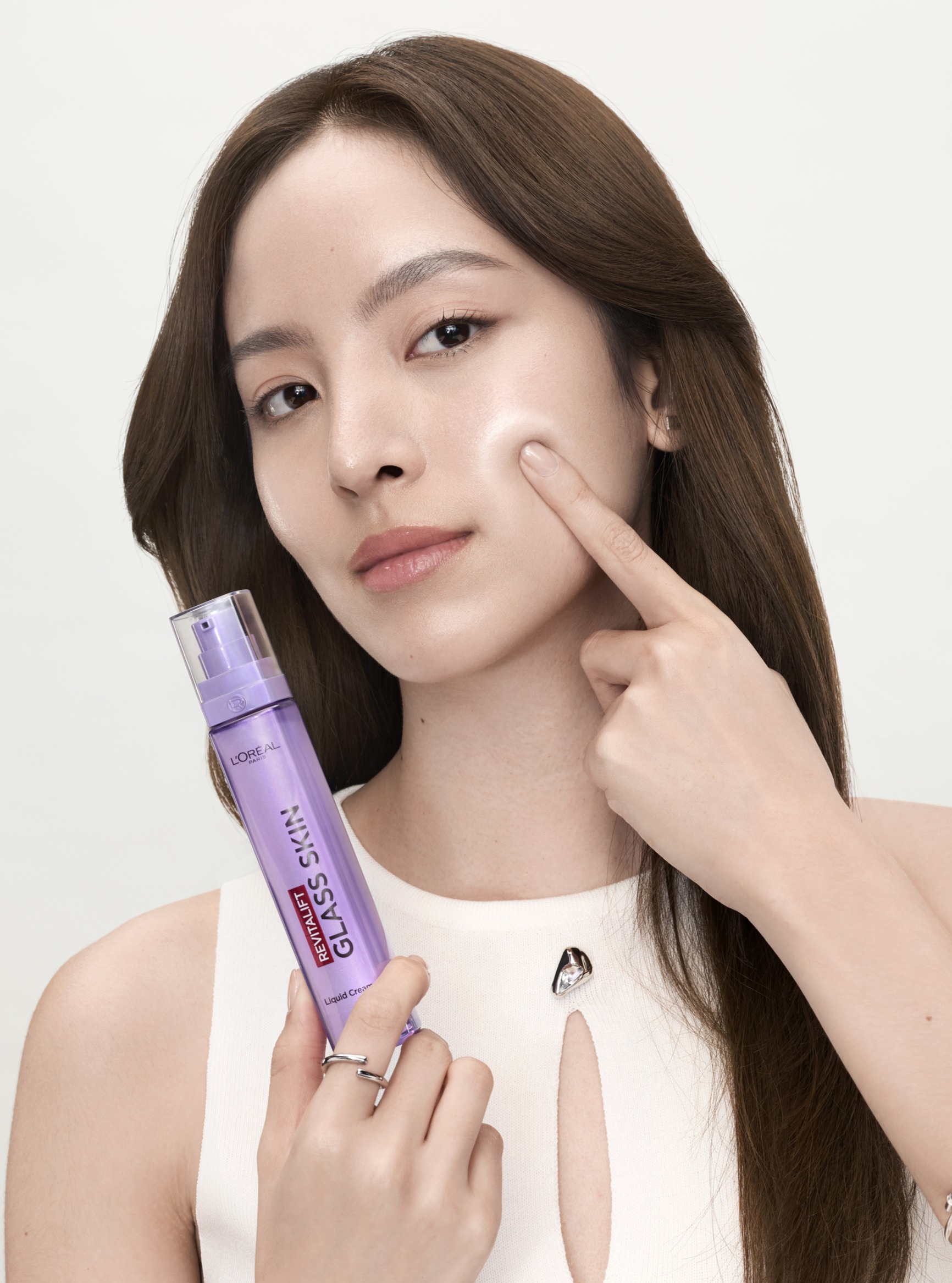 LOREAL Model picture Skin.jpg