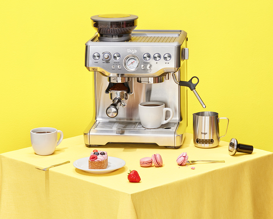 Pistomanchine koffiemachine met bonen