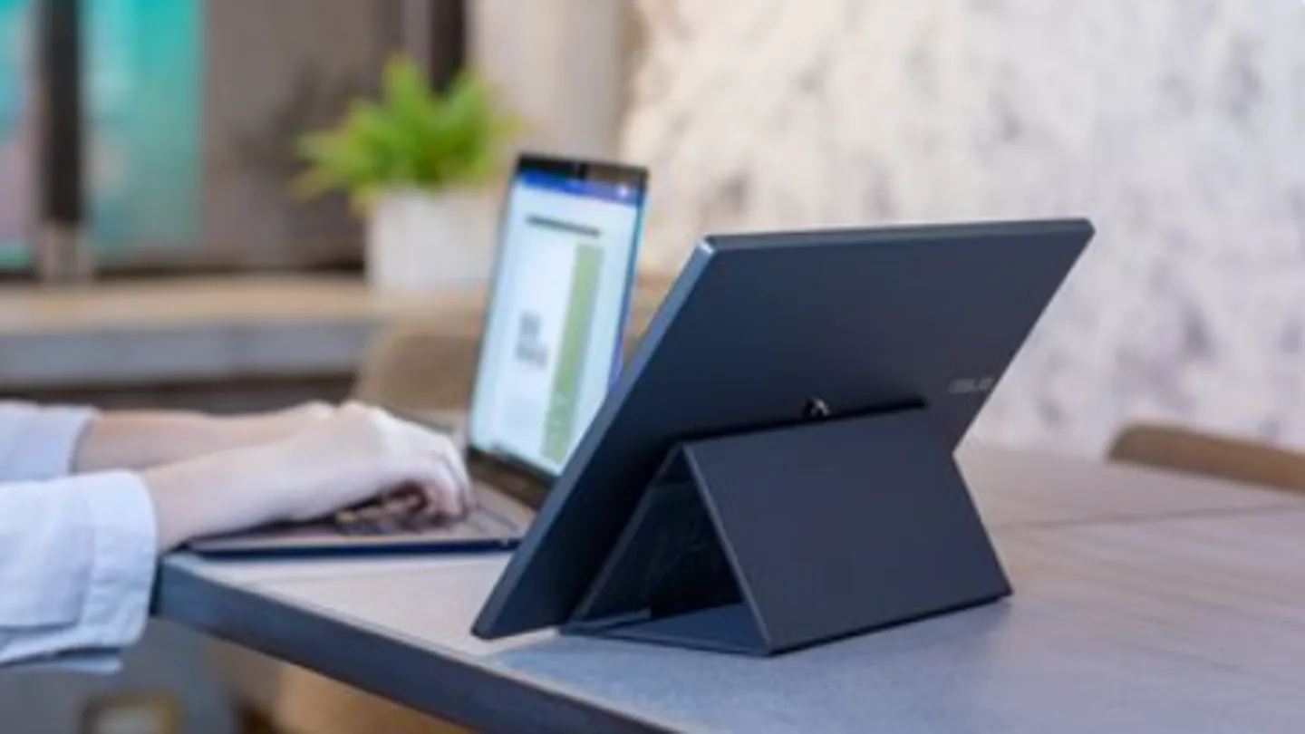 portable_monitor_design_visueel_voorbeeld.png