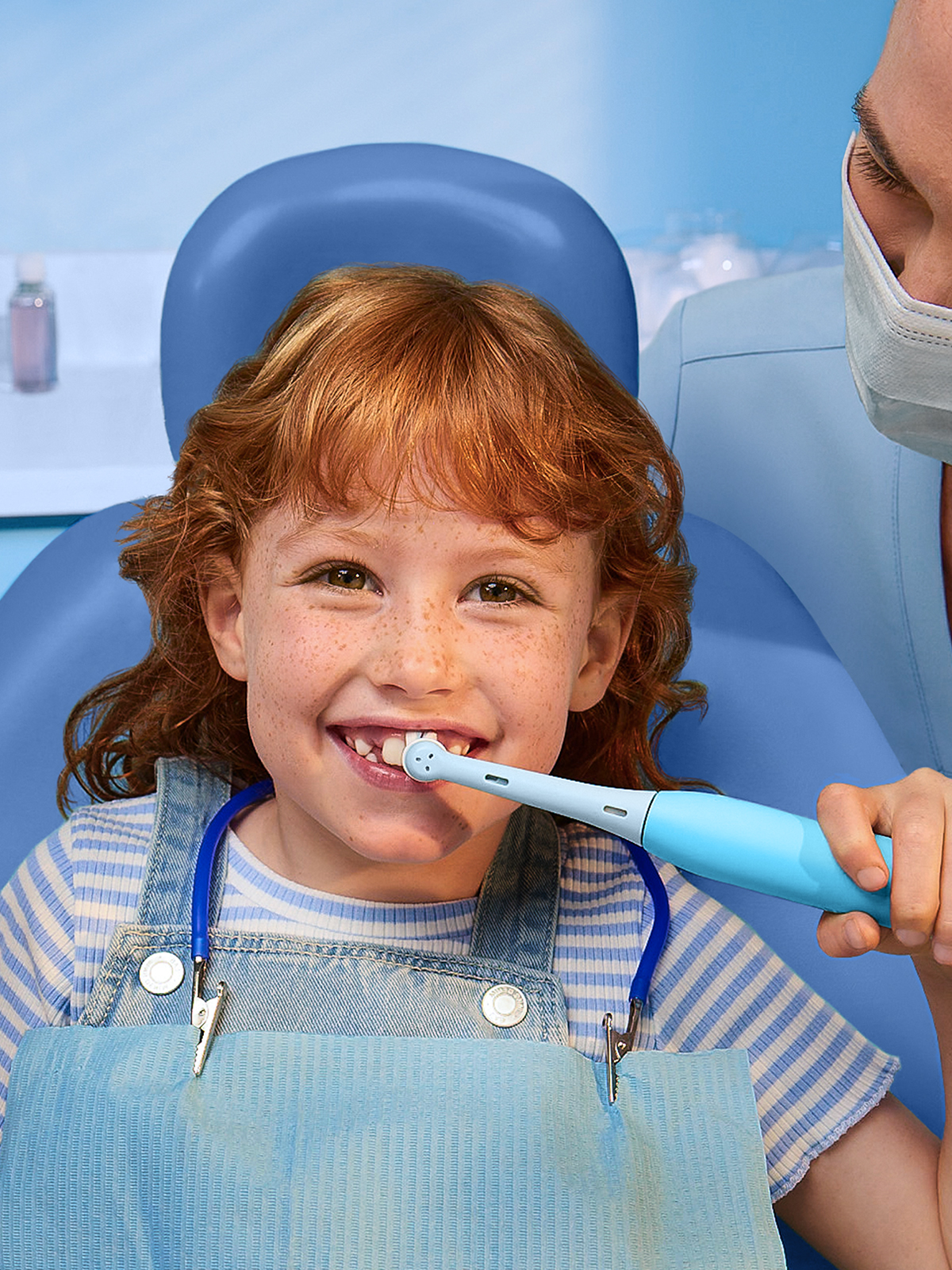 2604159 Oral-B Catalog_iOKids_Stitch_1200x1600px.jpg
