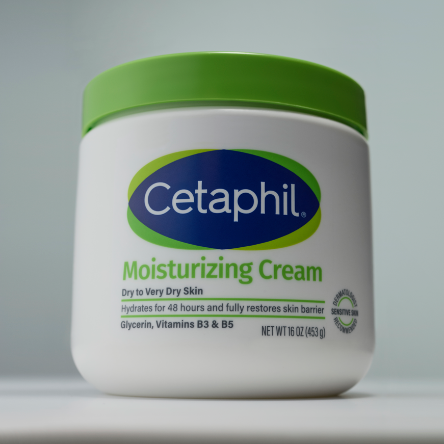 cetaphil-product_spotlight-1.png