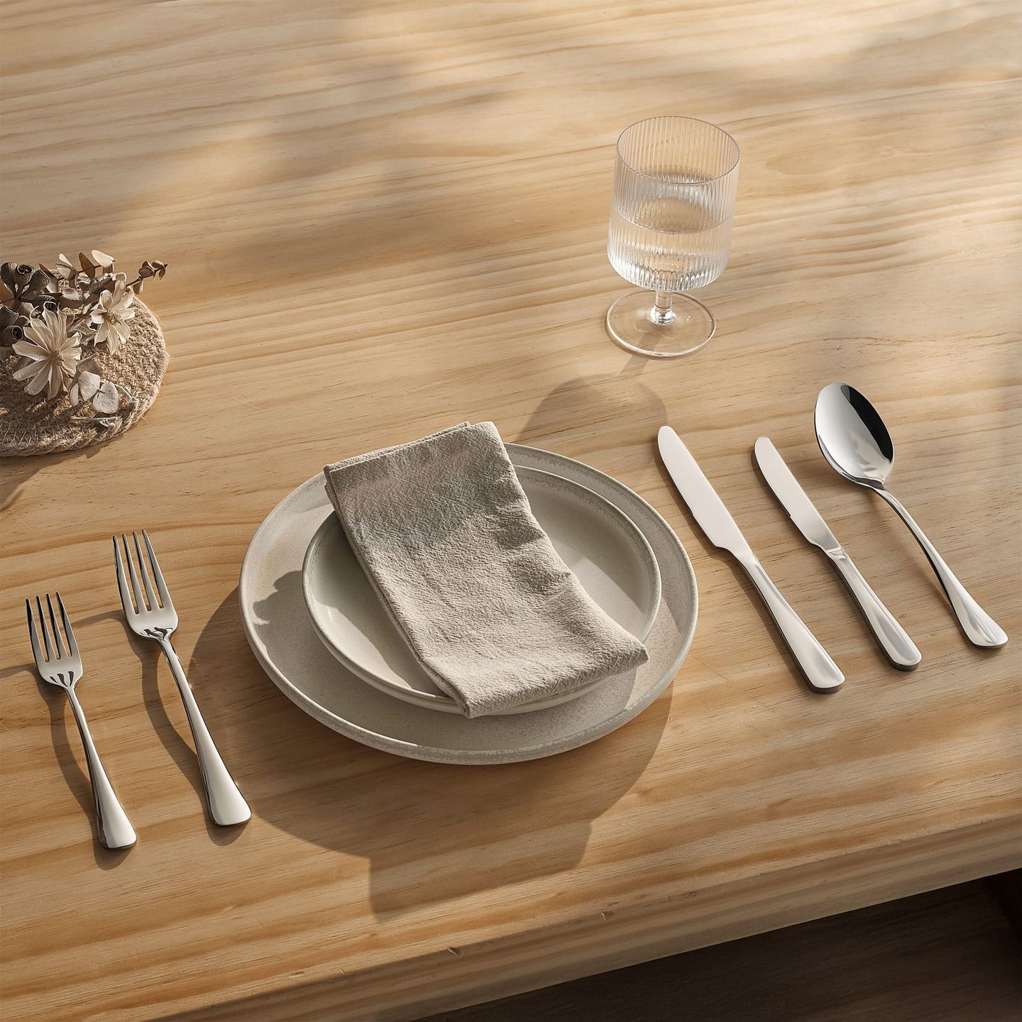 alheco-product_spotlight-1.jpeg