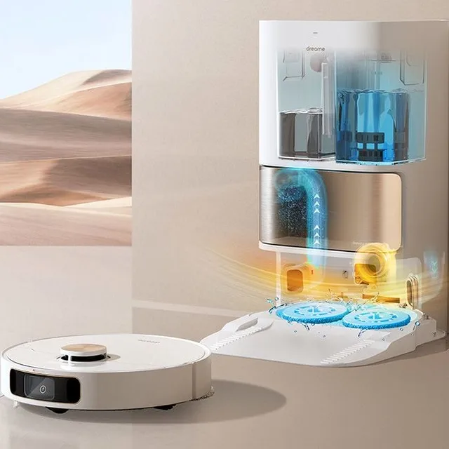 Robotstofzuiger dweil drogen met warme lucht.jpg Robotstofzuiger dweil drogen met warme lucht.jpg