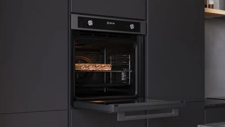 Inbouw oven.jpg Inbouw oven.jpg