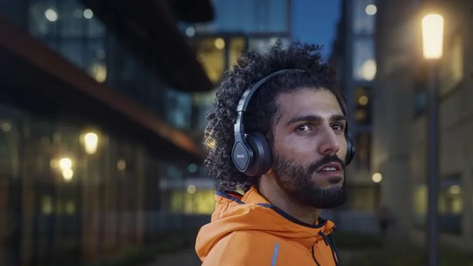 koptelefoonwaterbestendig.jpg koptelefoonwaterbestendig.jpg