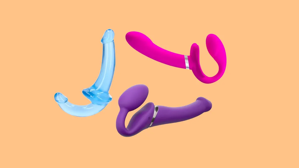 Blauwe paarse en roze dildo.jpg Blauwe paarse en roze dildo.jpg
