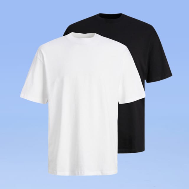 Basic T-shirts blauw.png Basic T-shirts blauw.png