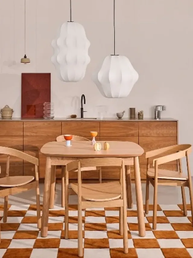 Woonkamer, met roze details