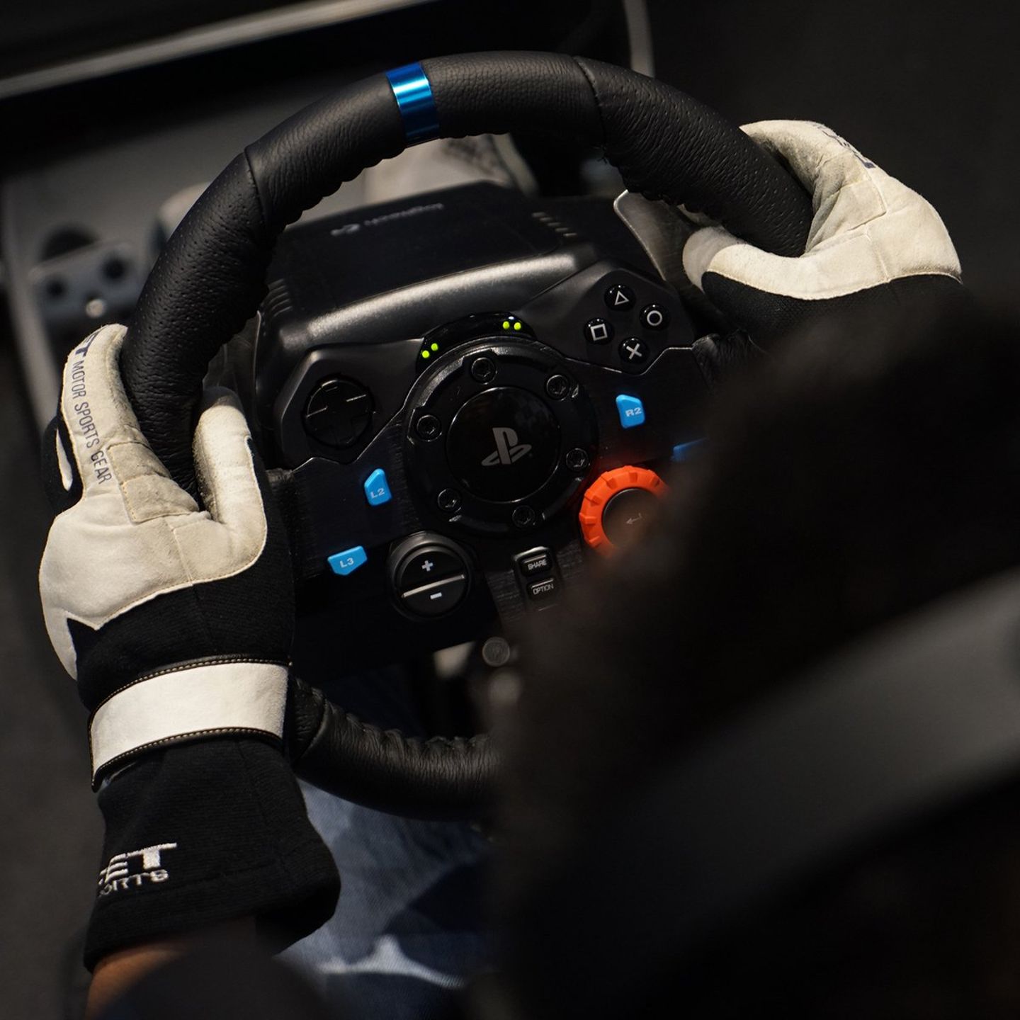 logitech stuurwiel.jpg