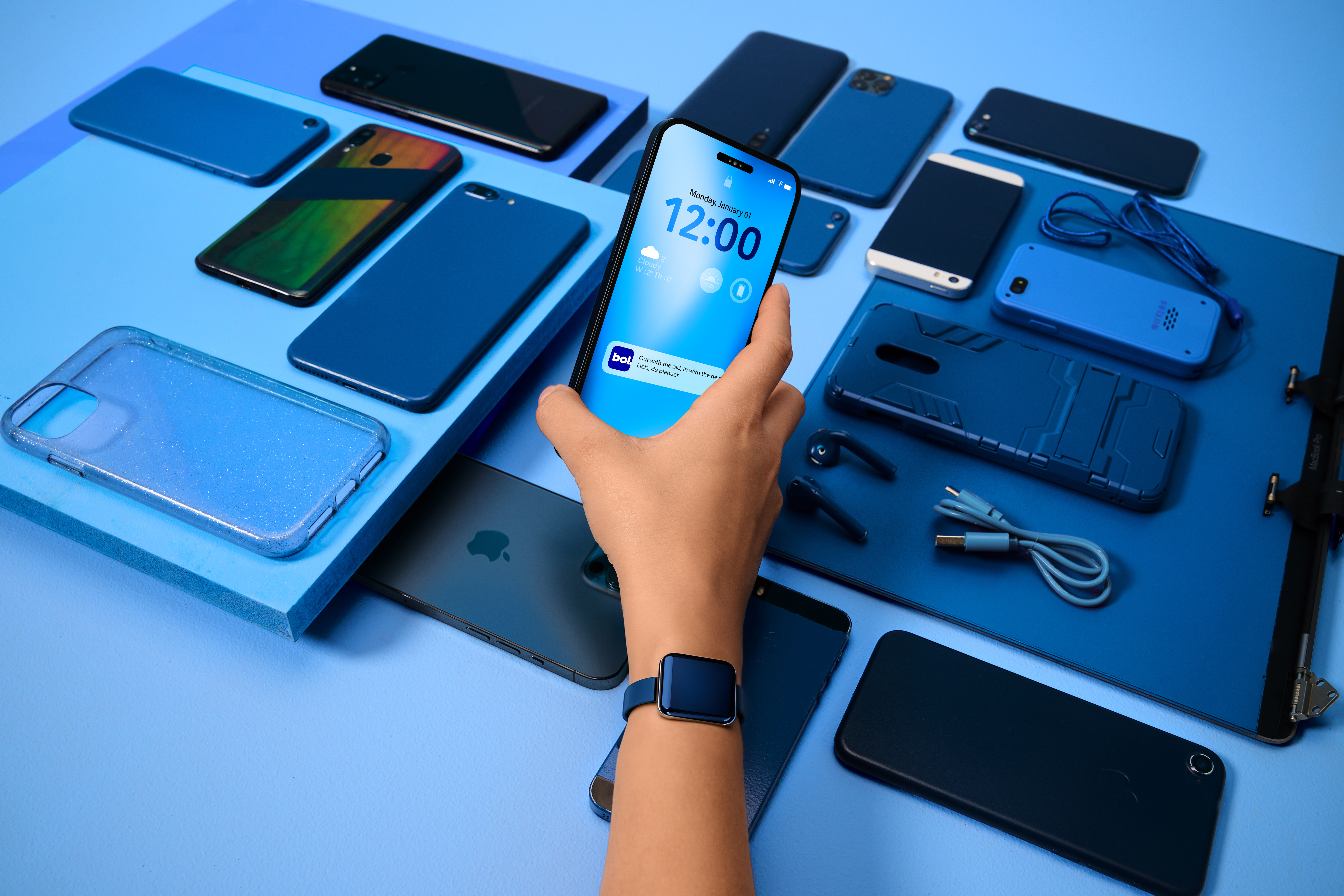 smartwatch refurbished.jpg