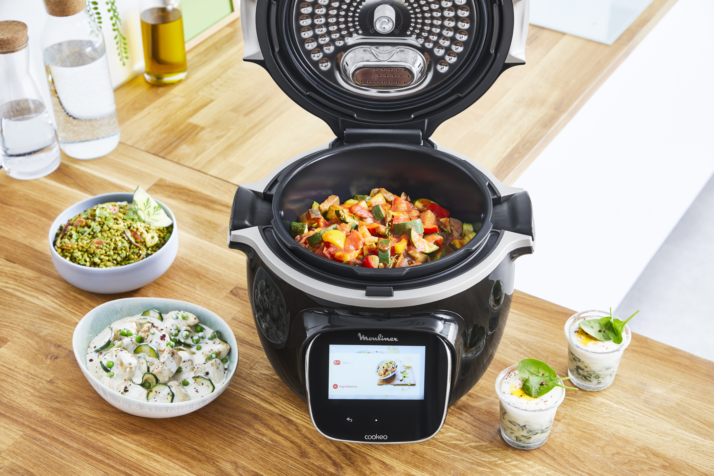 Digital-CE902800_MX_RATATOUILLE_TANK_BLACK_HORIZ.png