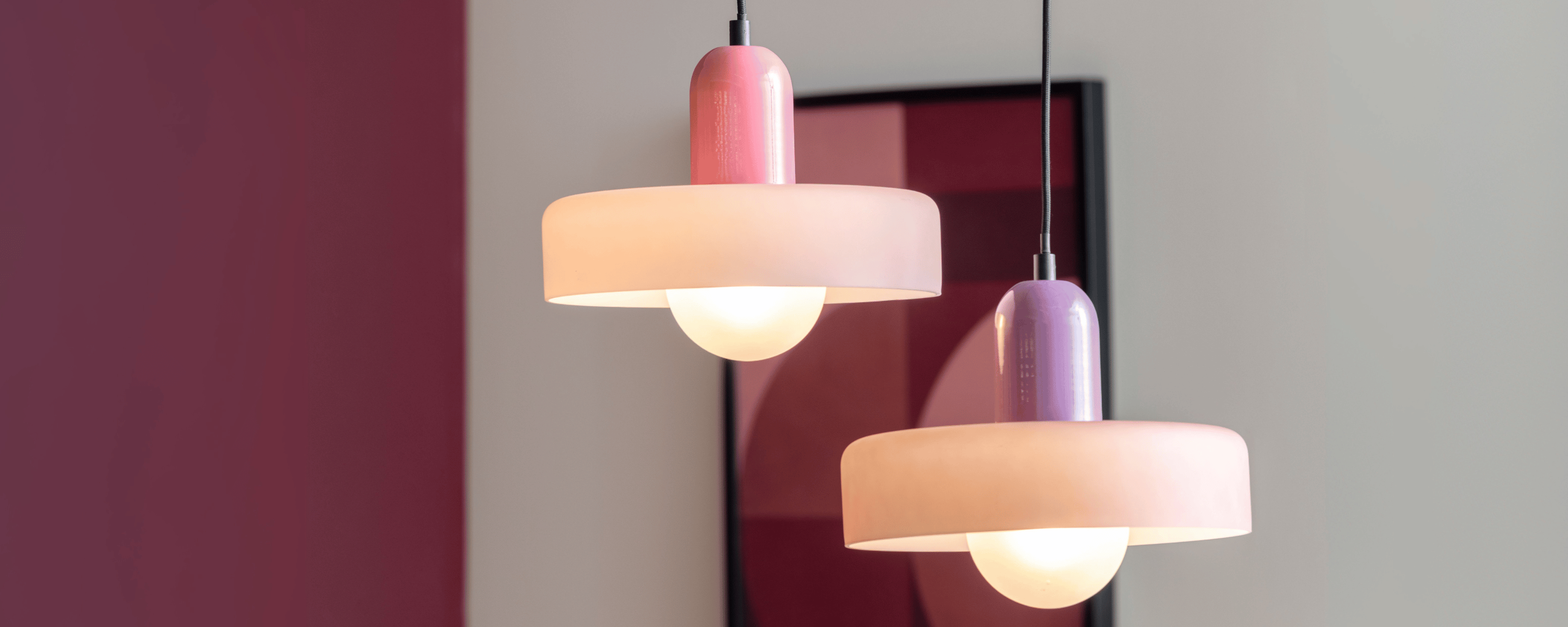 Moderne meubels en verlichting