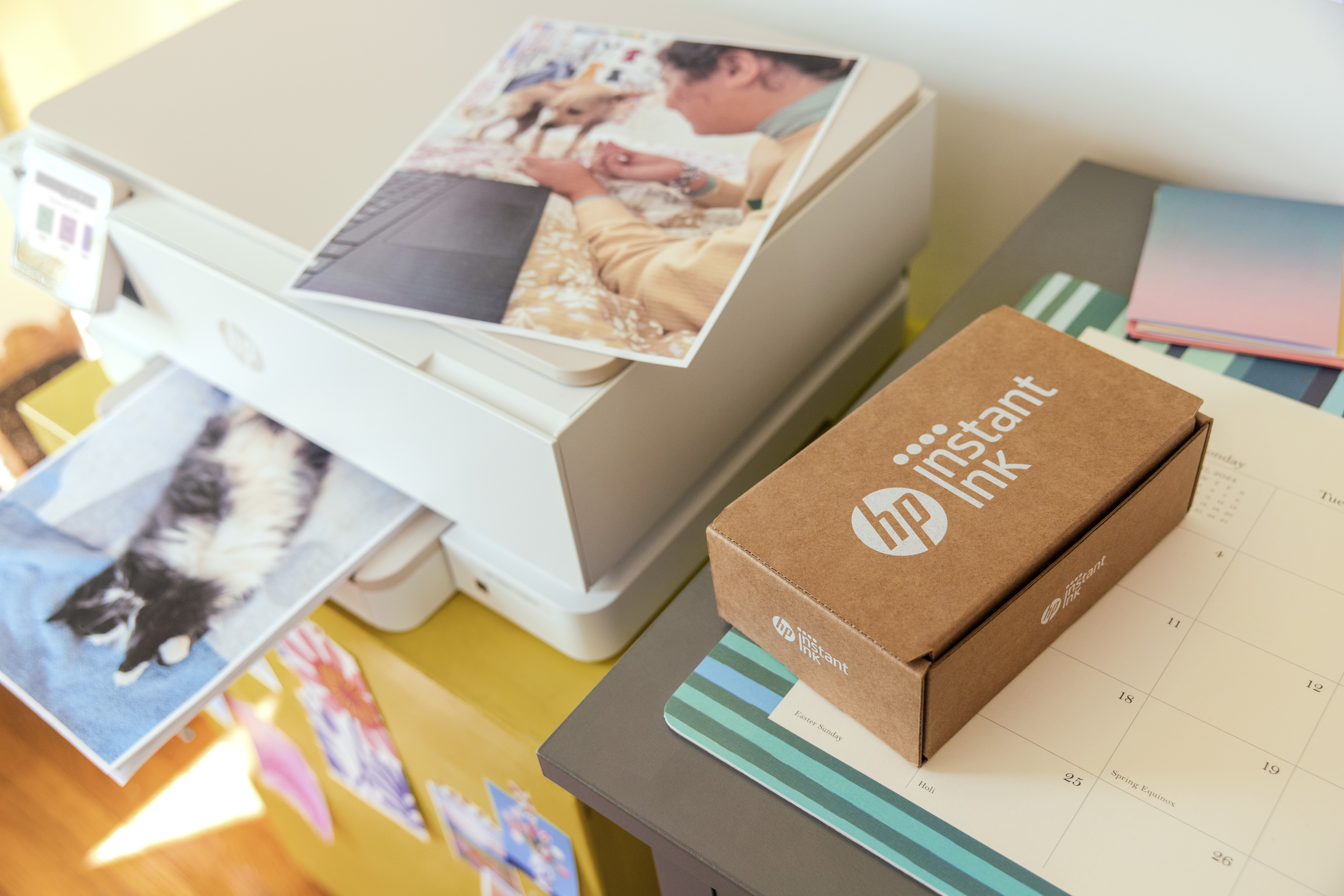 9-printen met HP-HP_PaaS_S3_Mckayla_Bedroom_EnvyInspire_7258e_2705_2349285.jpg