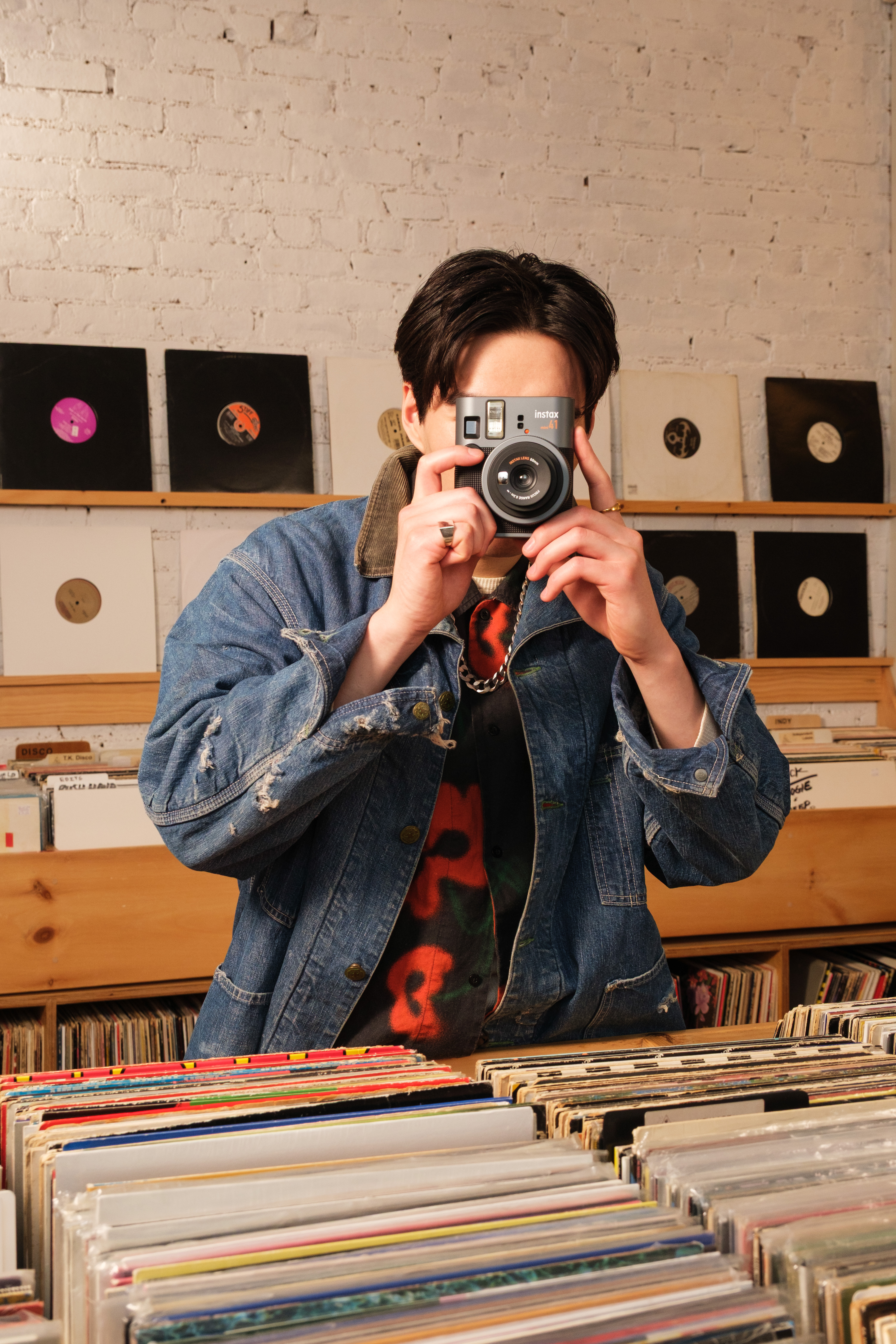 Fujifilm instax mini 41_stills-25.jpg