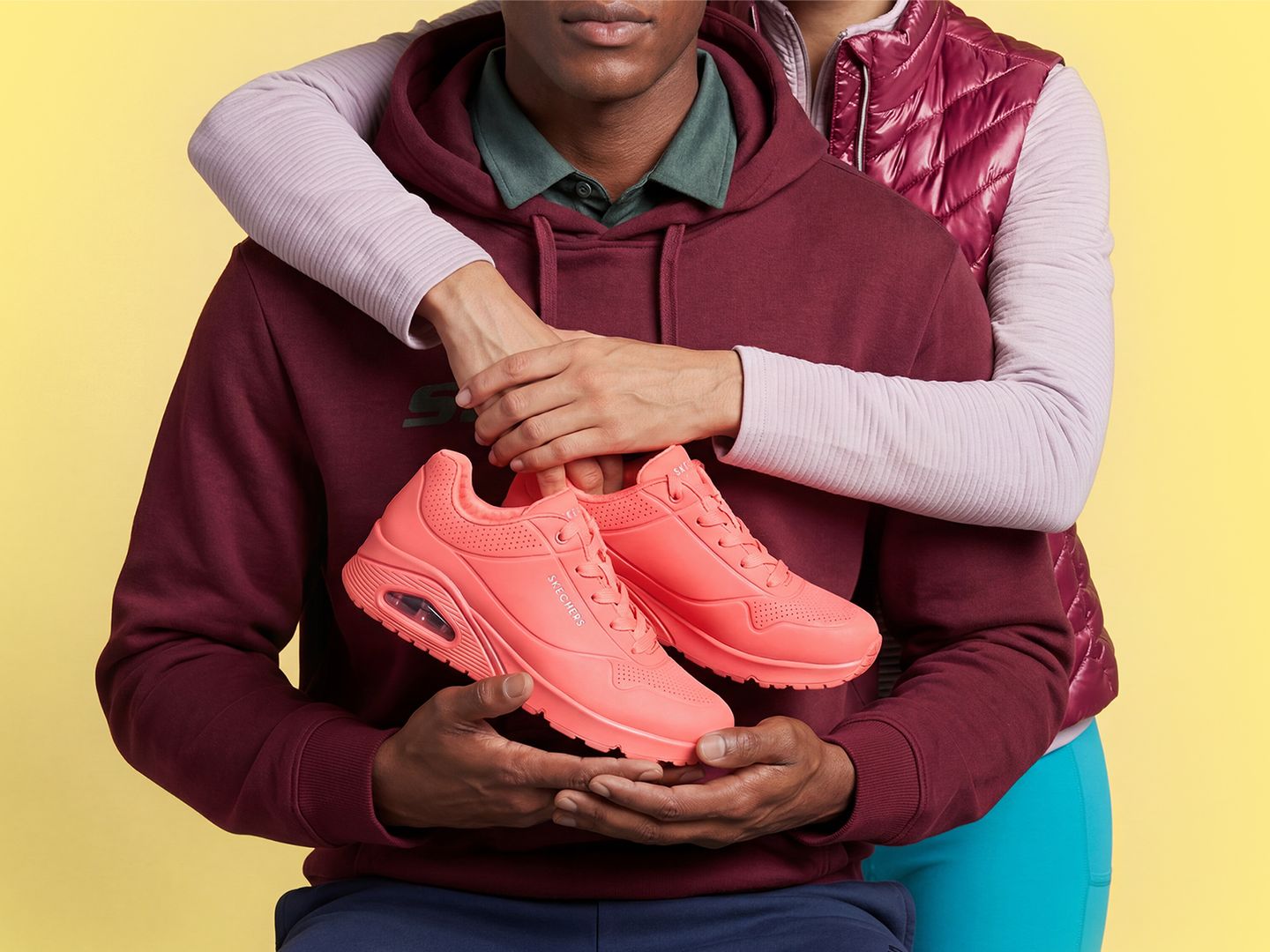 Mode2_skechers-full-outfit_etalage_1600x1200.jpg