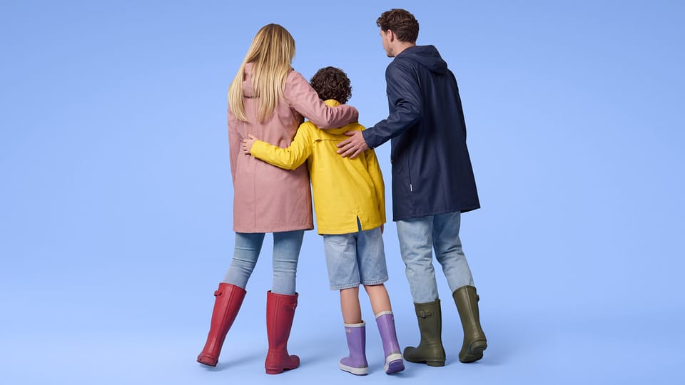 Mode4_DenHenMenJ-regenkleding_etalage_1600x1200.jpg