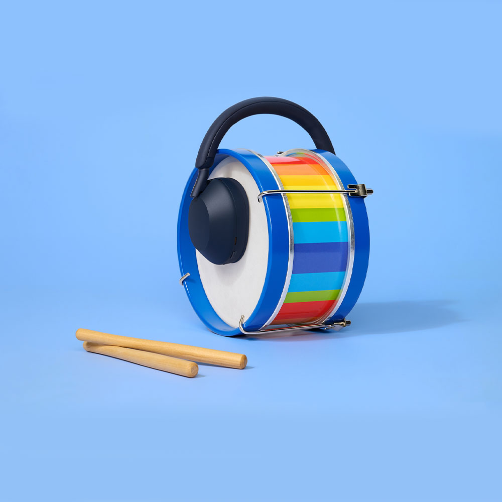 Noise_cancelling_koptelefoon_trommel.jpg
