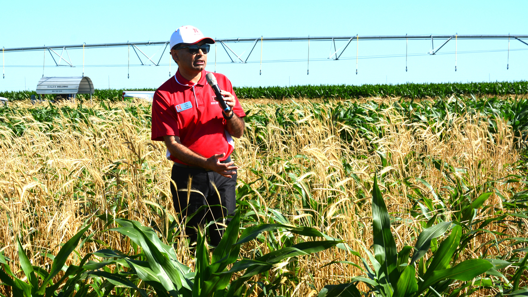 Amit Jhala, Nebraska Extension weed management specialist at field day